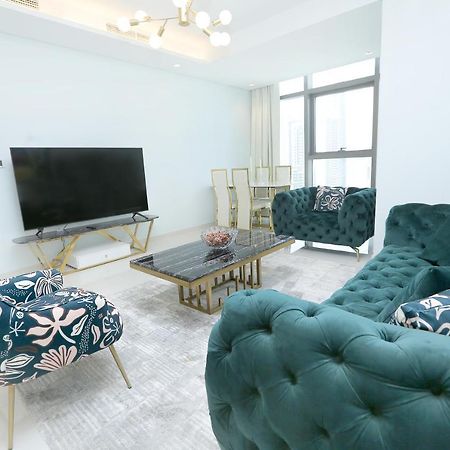 Paramount Midtown -Stunning 2 Bedroom Apt With Burj-Khalifa View Дубай Екстериор снимка