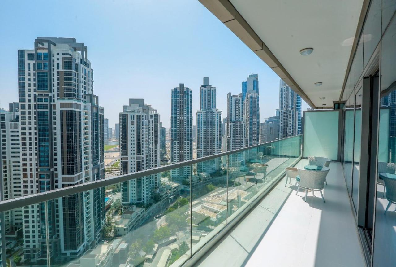 Paramount Midtown -Stunning 2 Bedroom Apt With Burj-Khalifa View Дубай Екстериор снимка