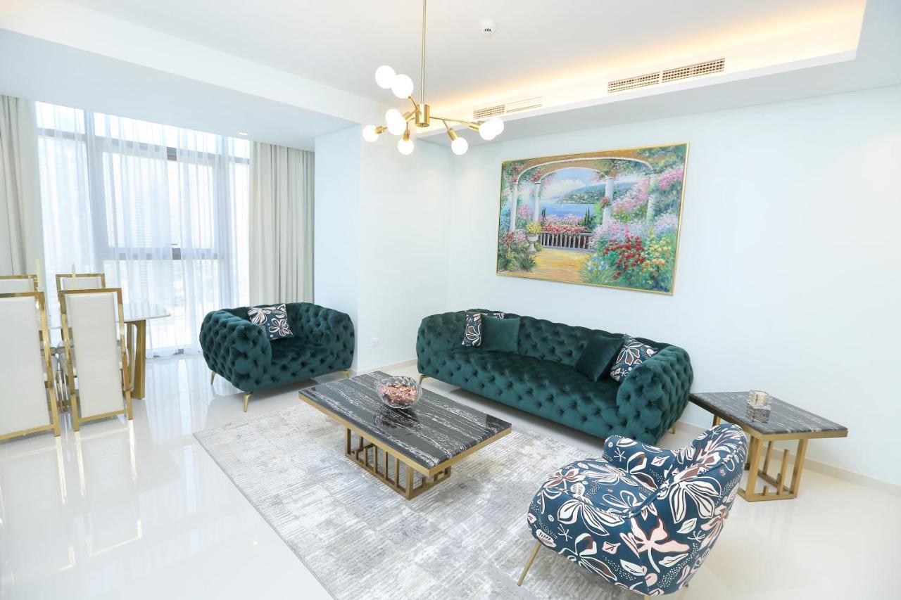 Paramount Midtown -Stunning 2 Bedroom Apt With Burj-Khalifa View Дубай Екстериор снимка