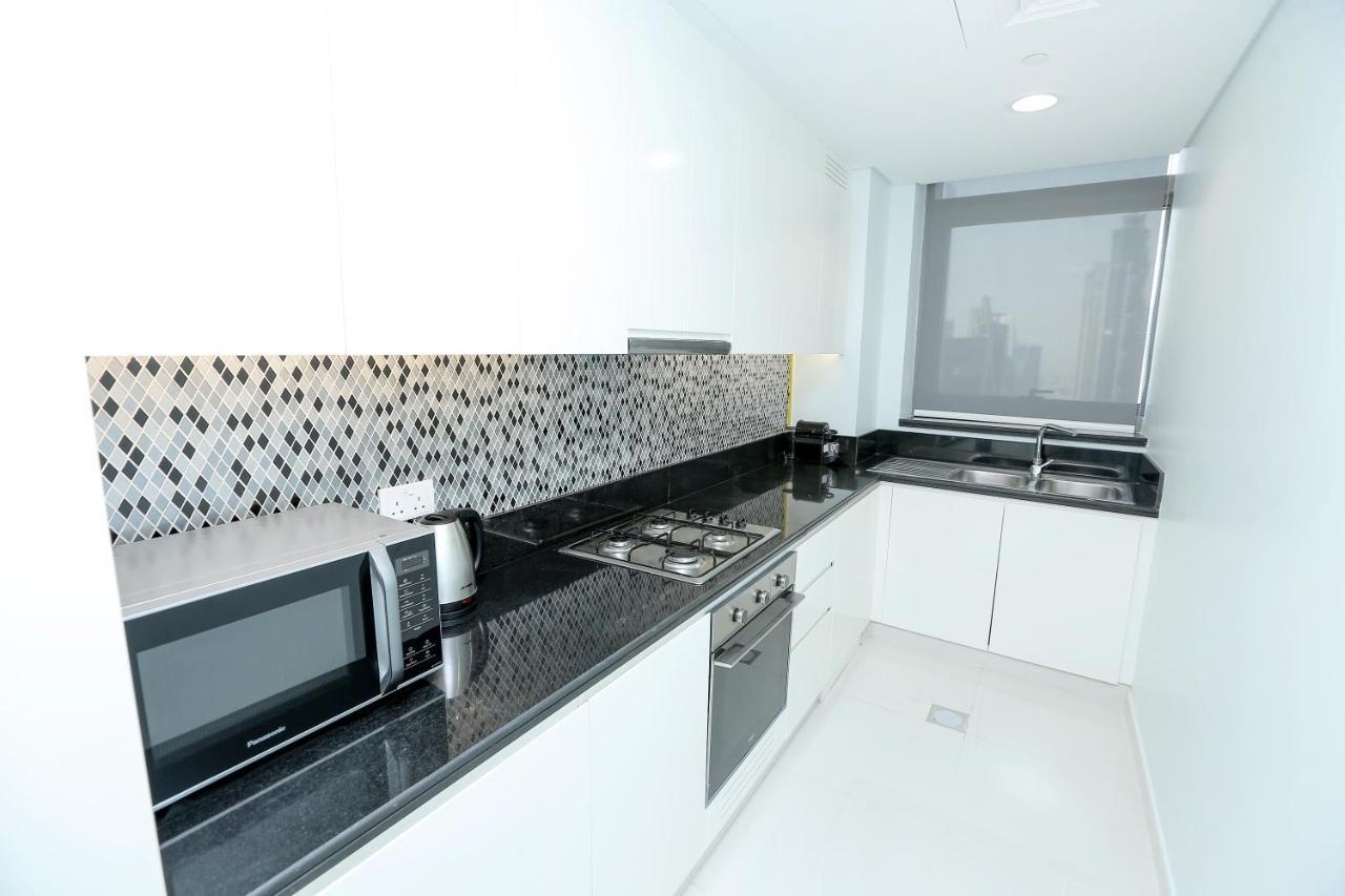 Paramount Midtown -Stunning 2 Bedroom Apt With Burj-Khalifa View Дубай Екстериор снимка